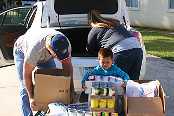 January 2013 USDA Food Distribution at the California Valley Miwok Tribe